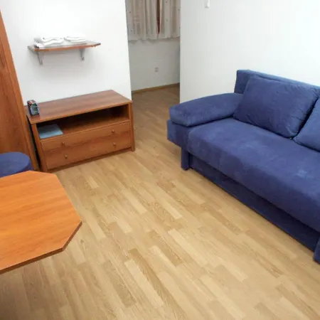 Guest house With A Parking Space - 3010