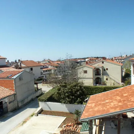 Guest house With A Parking Space - 3010 Rovinj